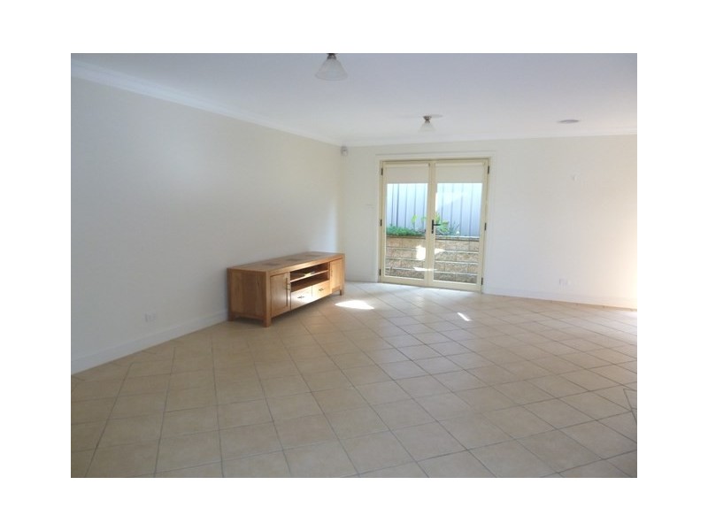 1/2 Madin Place, Wagga Wagga NSW 2650