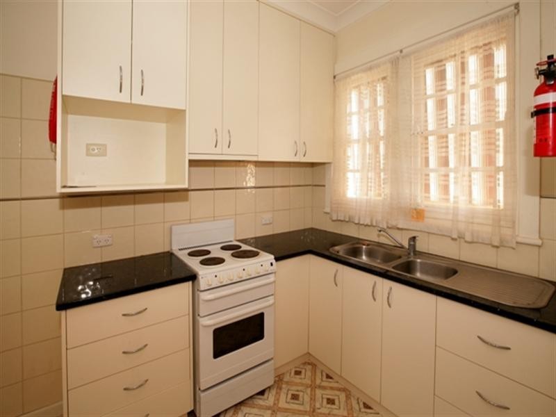 81 Beckwith Street, Wagga Wagga NSW 2650