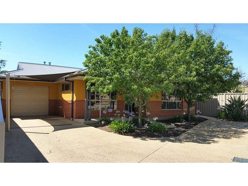 5/5 Barton Avenue, Wagga Wagga NSW 2650