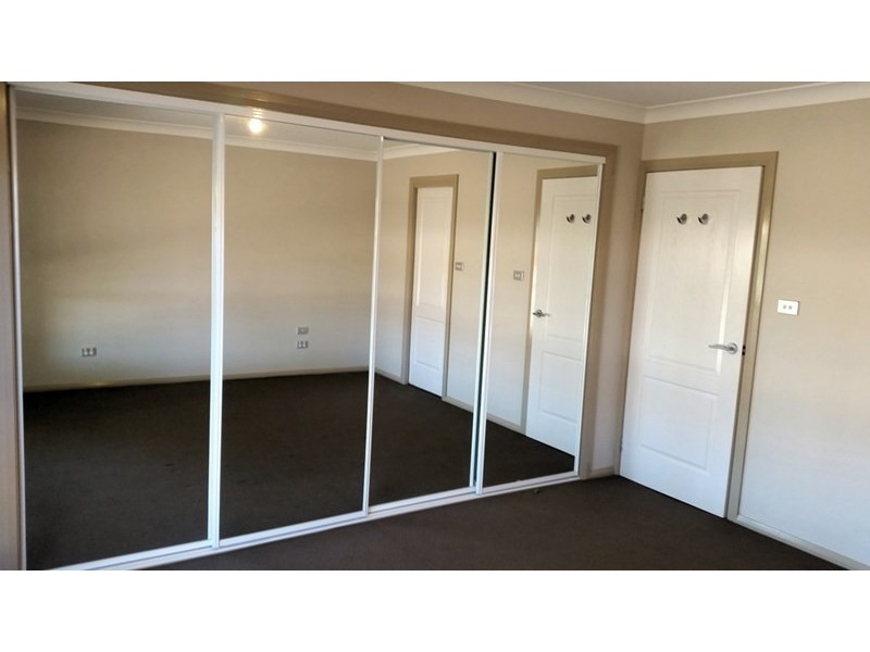 5/5 Barton Avenue, Wagga Wagga NSW 2650