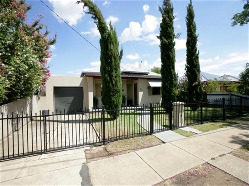 50 Gormly Avenue, Wagga Wagga NSW 2650