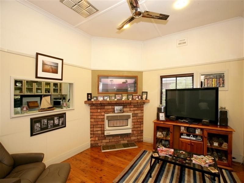 50 Gormly Avenue, Wagga Wagga NSW 2650