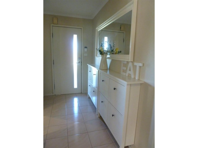 11 Gunyah Place, Wagga Wagga NSW 2650