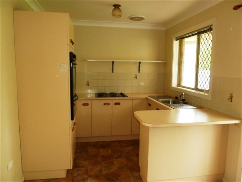 20 Incarnie Crescent, Wagga Wagga NSW 2650