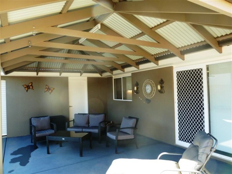 100 Mima Street, Wagga Wagga NSW 2650