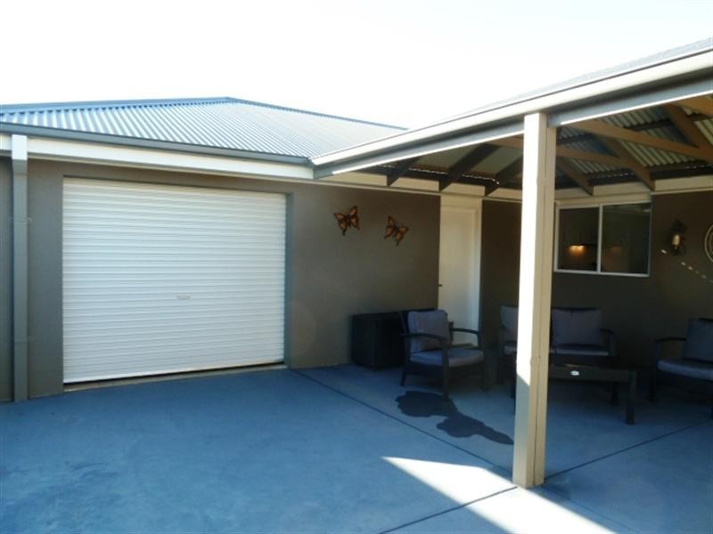 100 Mima Street, Wagga Wagga NSW 2650