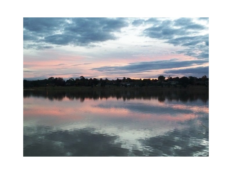 24 Jasmin Crescent, Lake Albert NSW 2650