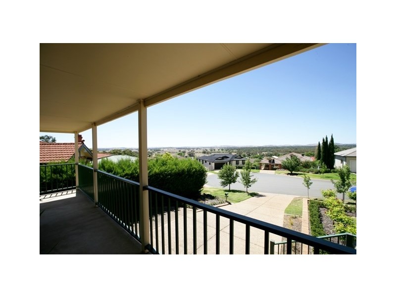23 Stellway Close, Wagga Wagga NSW 2650