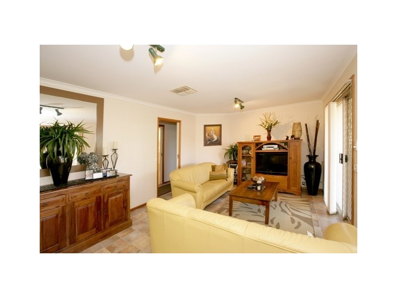 23 Stellway Close, Wagga Wagga NSW 2650