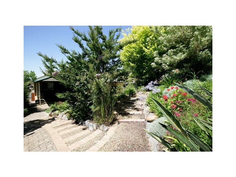 23 Stellway Close, Wagga Wagga NSW 2650