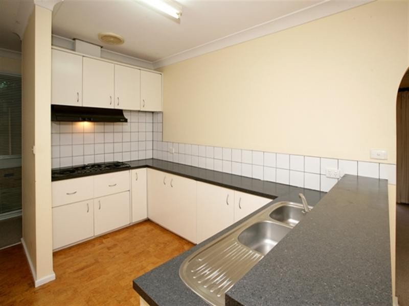 21 Wilks Avenue, Kooringal NSW 2650