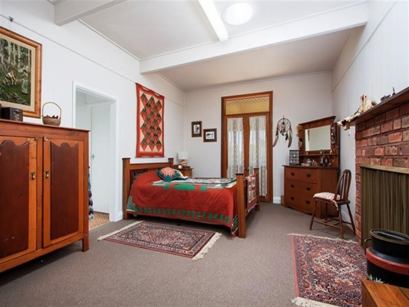 7 Pioneer Avenue, Gumly Gumly NSW 2652