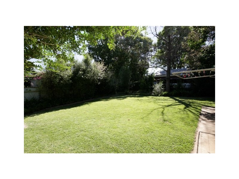 5 Moran Street, Wagga Wagga NSW 2650