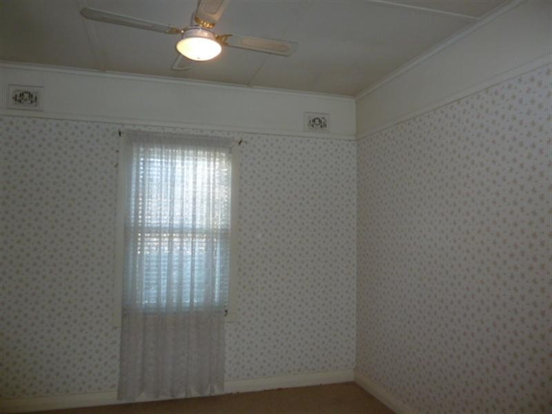 19 Broad Street, Wagga Wagga NSW 2650