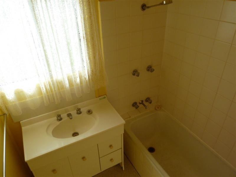 150 Macleay Street, Wagga Wagga NSW 2650