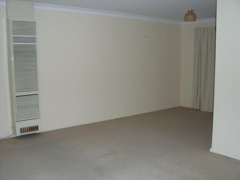 4 Gidgee Place, Wagga Wagga NSW 2650