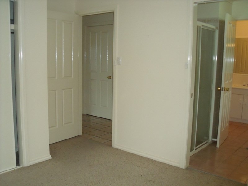 4 Gidgee Place, Wagga Wagga NSW 2650