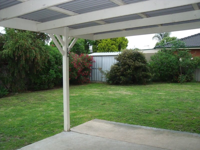 4 Gidgee Place, Wagga Wagga NSW 2650