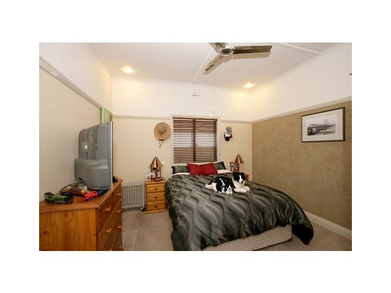 50 Gormly Avenue, Wagga Wagga NSW 2650