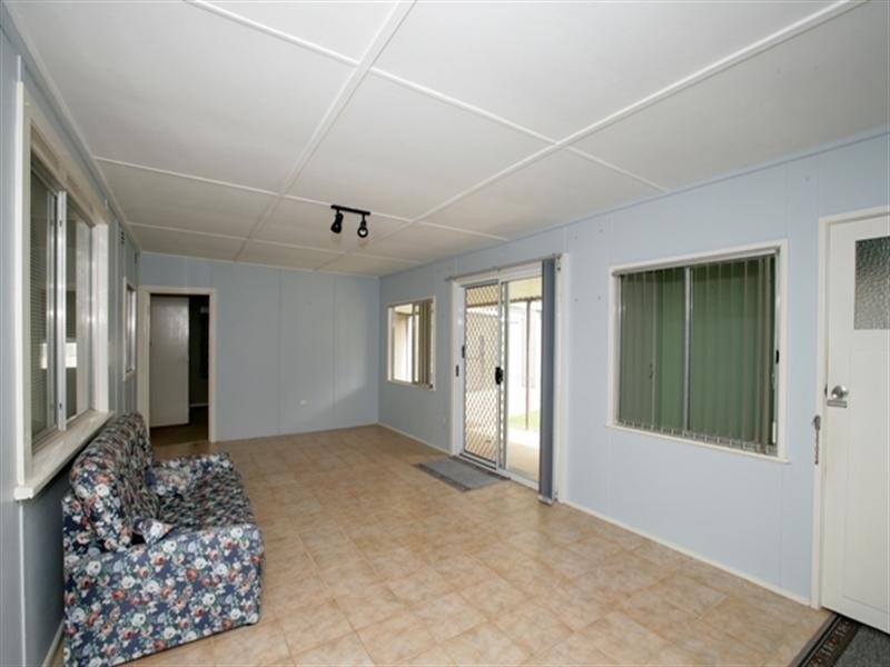 116 Grove Street, Kooringal NSW 2650