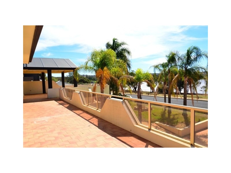 58 Lakehaven Drive, Wagga Wagga NSW 2650