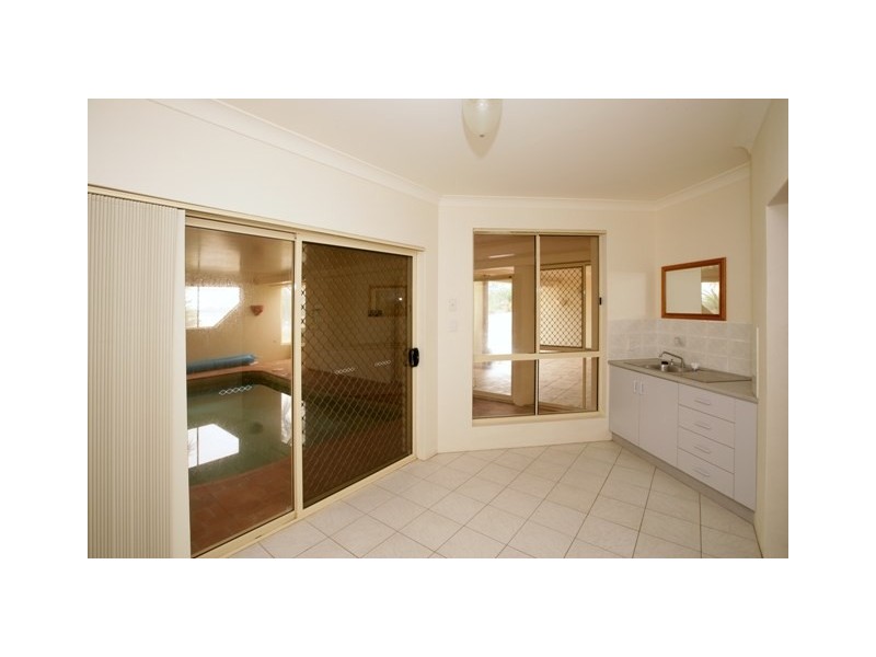 58 Lakehaven Drive, Wagga Wagga NSW 2650