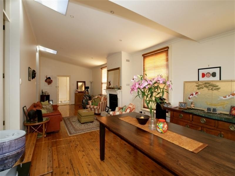 51 Macleay Street, Turvey Park NSW 2650