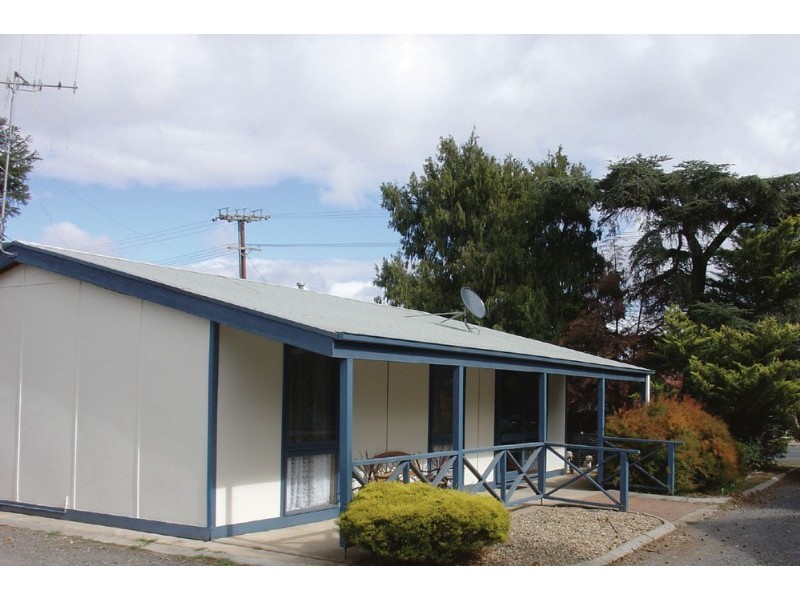 25 Laidlaw Street, Yass NSW 2582