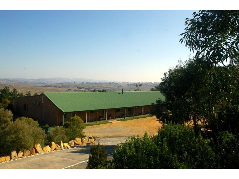 19 Shearsby Crescent, Yass NSW 2582