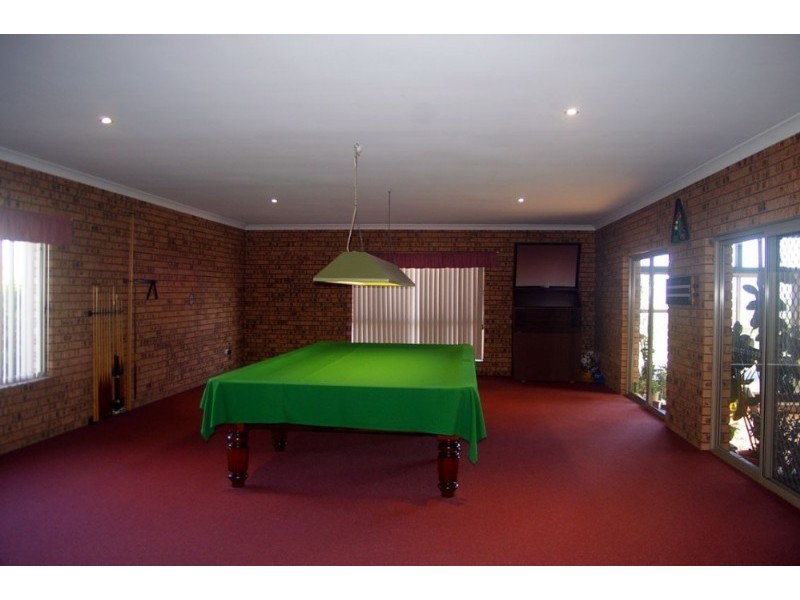 19 Shearsby Crescent, Yass NSW 2582