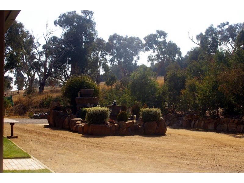 19 Shearsby Crescent, Yass NSW 2582