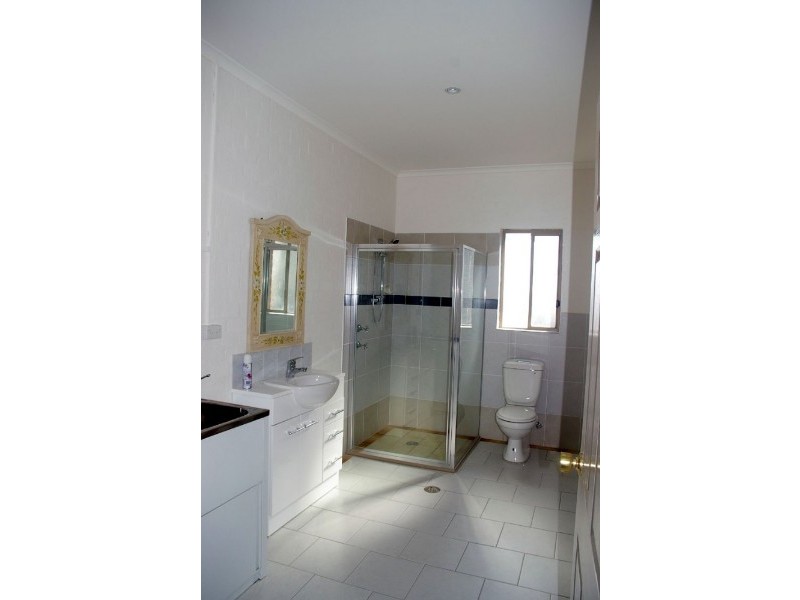 19 Shearsby Crescent, Yass NSW 2582