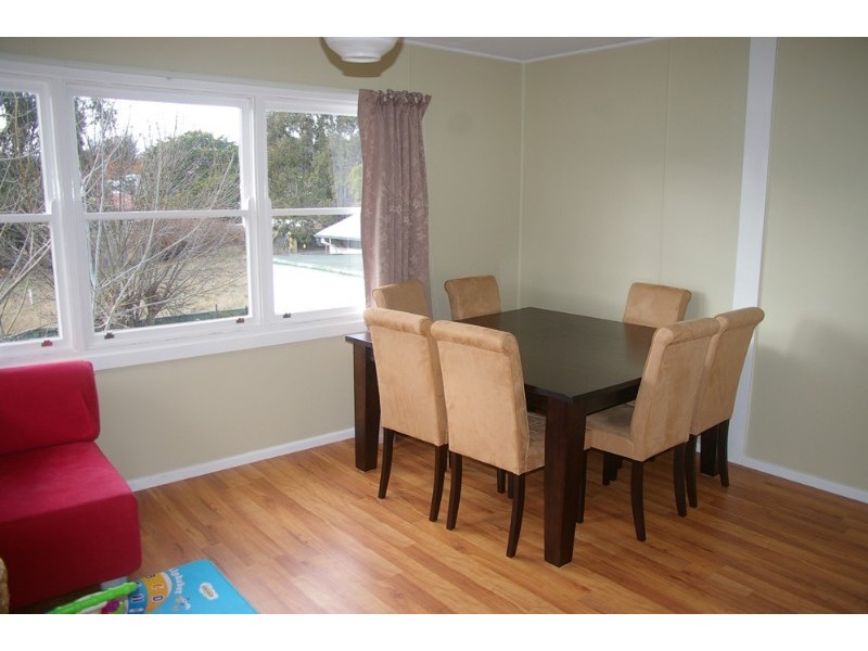 24 Shaw Street, Yass NSW 2582