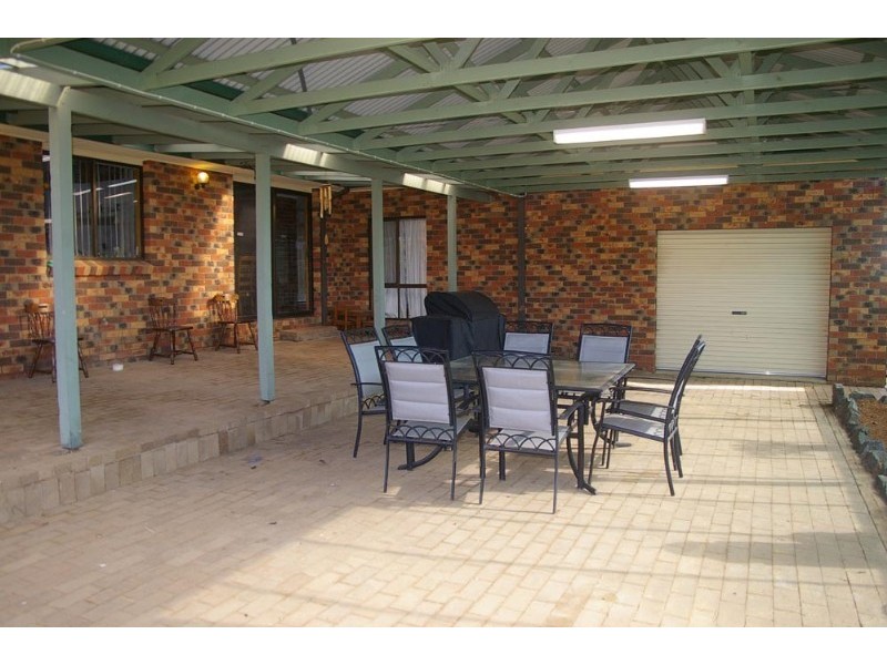 24 Grand Junction Road, Yass NSW 2582