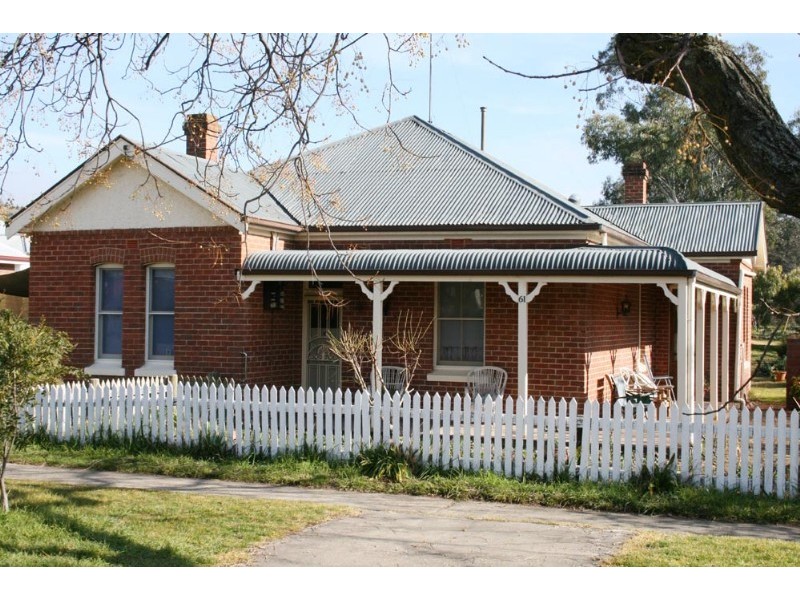 61 Rossi Street, Yass NSW 2582