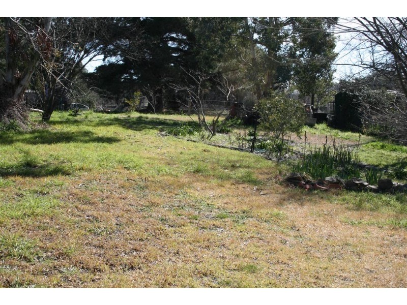 61 Rossi Street, Yass NSW 2582