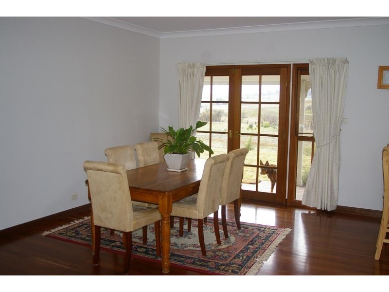 7 Glover Drive, Yass NSW 2582