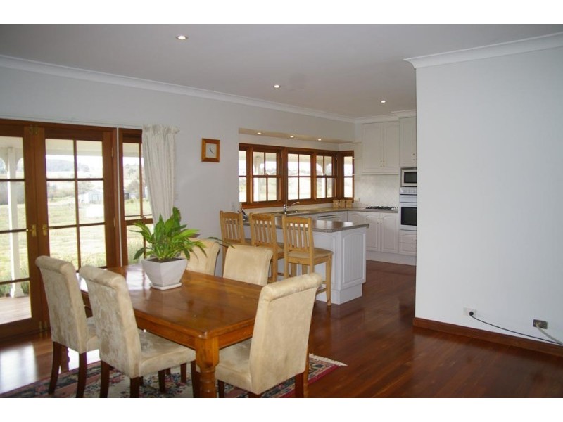 7 Glover Drive, Yass NSW 2582