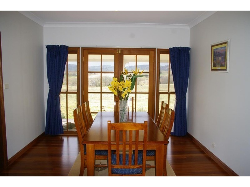 7 Glover Drive, Yass NSW 2582