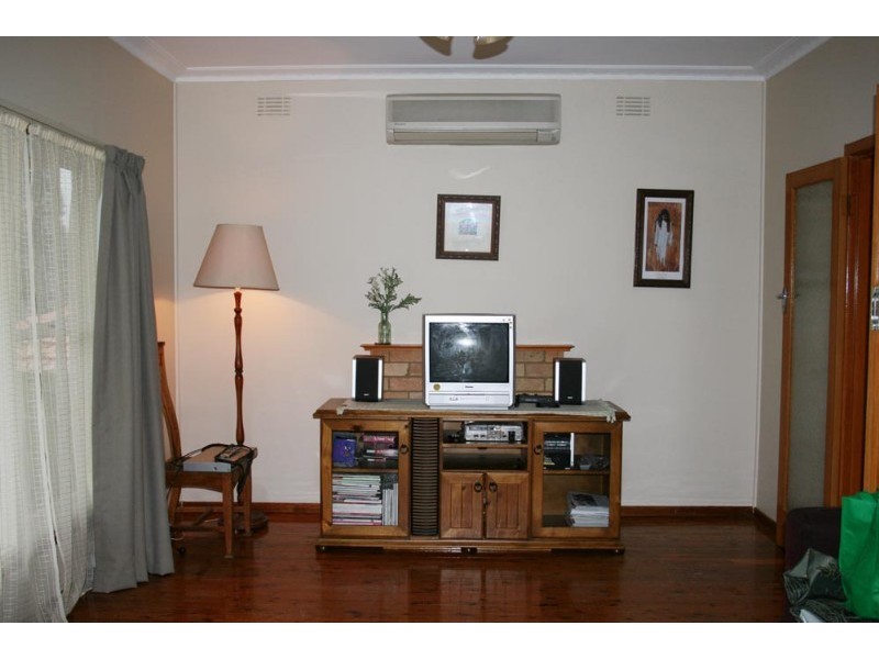 14 Demestre Street, Yass NSW 2582