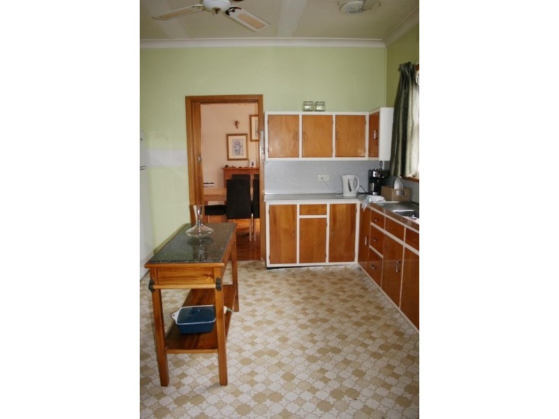 14 Demestre Street, Yass NSW 2582