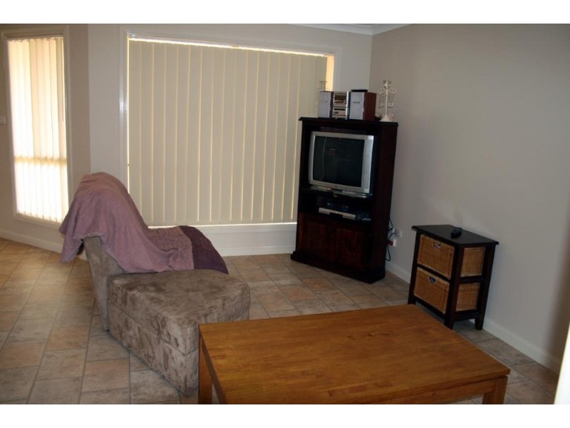 20 Barber Street, Yass NSW 2582