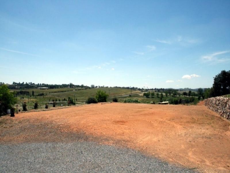 1 Glover Drive, Yass NSW 2582
