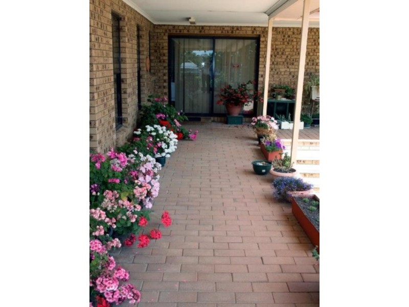 42 Glebe Street, Yass NSW 2582