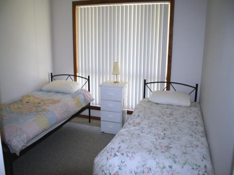 13 Monteagle Street, Binalong NSW 2584