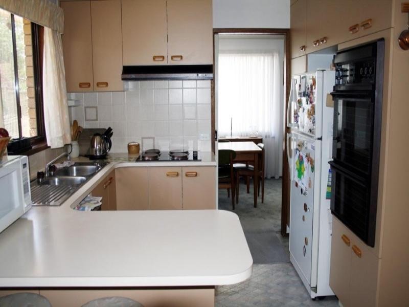 22 Merriman Drive, Yass NSW 2582