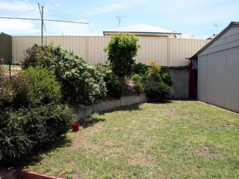 22 Merriman Drive, Yass NSW 2582