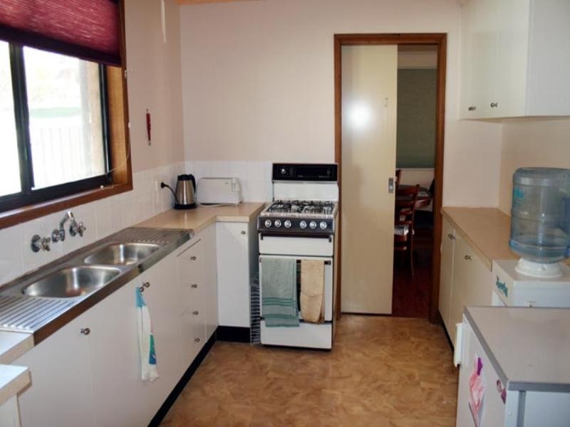 12 Mcbean Parade, Yass NSW 2582