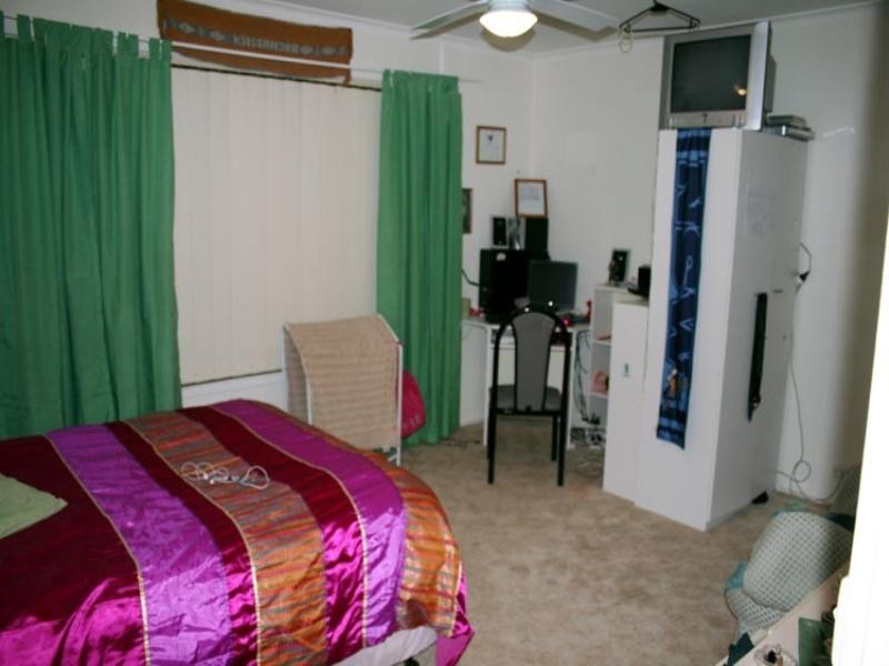 4 Lead Street, Yass NSW 2582