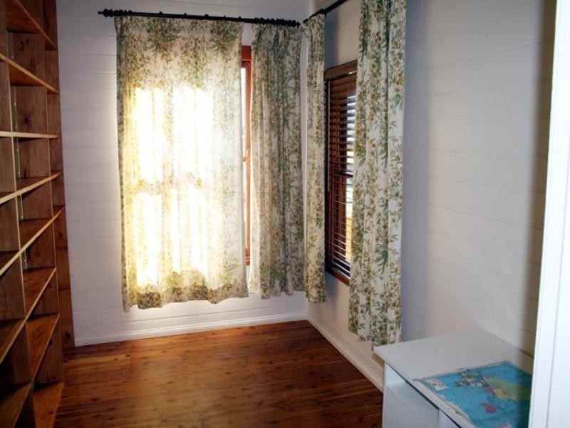 21 Mont Street, Yass NSW 2582